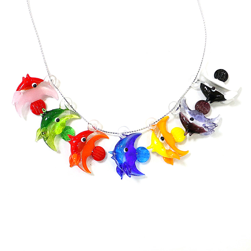 Marine Aquarium Mini - 2ピース入りミニチュアの海洋动物の小像ペンダントかわいいガラス海洋鱼魅力diyジュエリーネックレスイヤリング制作アクセサリーまたは水族馆装备补助品